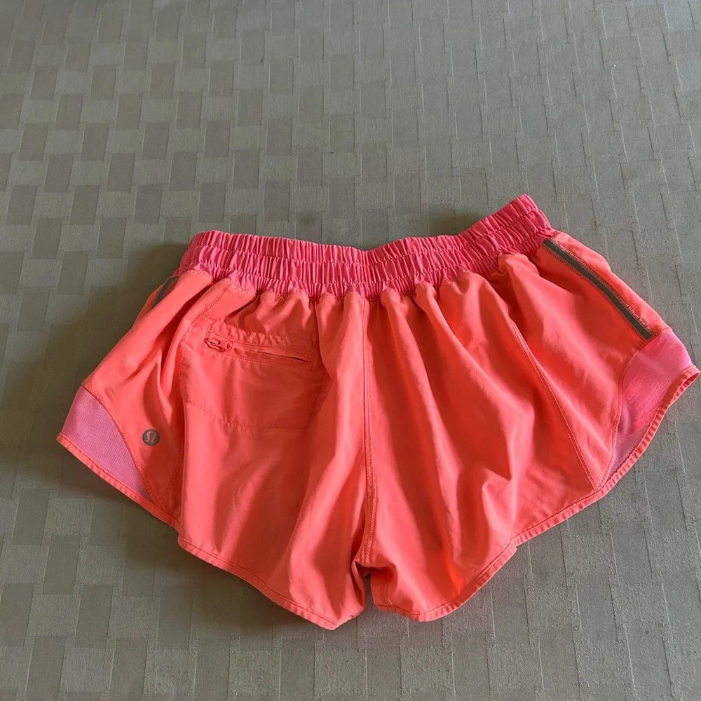 Lululemon Hotty Hot Short in Orange